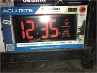 ACURITE DIGITAL CLOCK