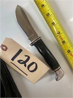 Buck 103 skinning knife w/belt holder