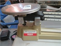 ohaus triple beam balance scales w/weights