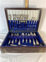 Heirloom Silverplate Silverware Set With Case