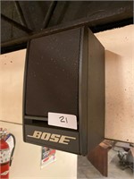 6 Bose Speakers