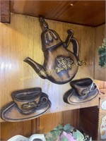 Vintage kitchen wall plaques