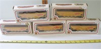 5 Bachman HO UP Hopper Cars In Boxes