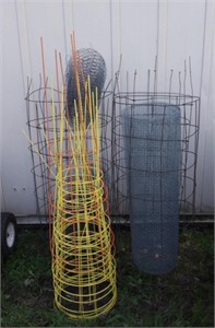 Tomato Cages & Chicken Wire
