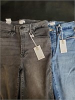 2 Pairs of Women's Good American sz Sm Jeans NWT