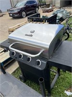 CHARBROIL GAS BAR B QUE GRILL