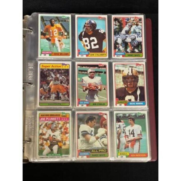 1981 Topps Football Full Binder 369 Cards