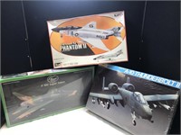 3 You Build Model Kits of Military Jets