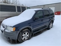 2003 FORD ESCAPE W/CLEAN TITLE (SEE MORE)