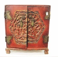 Small oriental red lacquered 2 door chest