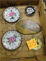 Wall Hanging Plate Lot