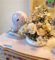 Light Bulb clock with floral arrangement