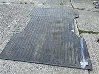 RUBBER TRUCK BED MAT FOR 6' BED