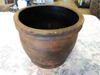 EARLY REDWARE POTTERY 1 GAL. CROCK w/ CRACK