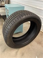 Klever ST 285/45/22 Tire
