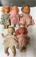 5 dolls