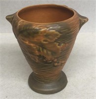 Bushberry Roseville vase