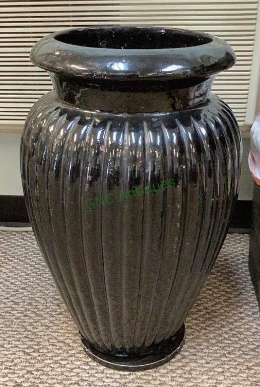 Beautiful heavy large black vase on a Lazy