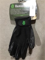 Hands on grooming/ bathing gloves  small