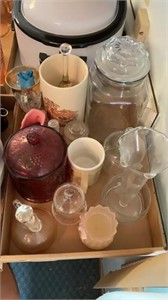 Cookie jar, vase, glassware