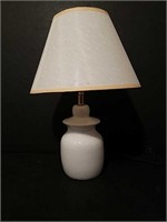 Vintage Ceramic Table Lamp.
