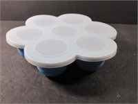 Seven Cup Silicone CupCake Mold with Lid