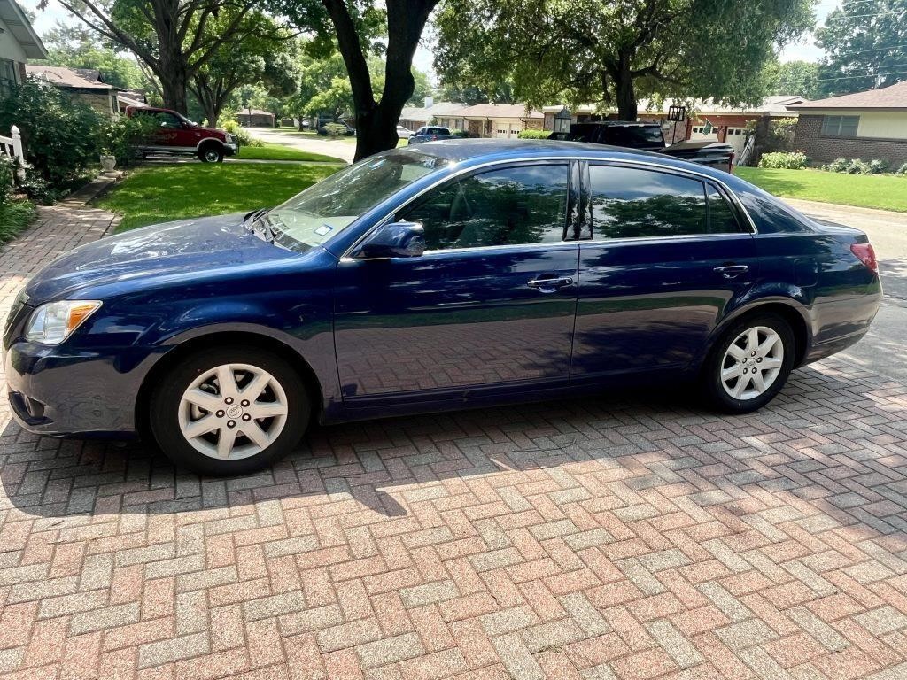 2008 Toyota Avalon Touring 29,827 Miles, One Owner