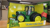 Ertl John Deere Big Farm tractor w/ duals lights