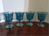 4 matching Indiana glass grape carnival glasses