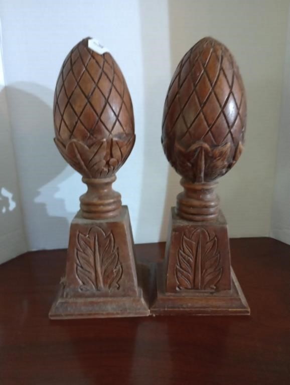 Vintage wooden carved pinecone decor