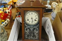 Vintage clock - with key
