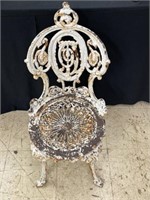 VINTAGE ORNATE HEAVY METAL GARDEN CHAIR  WITH PAW