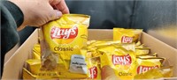 28 Bag Lays Potatoe Chips