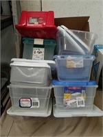 Group of storage containers