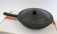 Longaberger Flameware Ebony 11 1/2 inch skillet