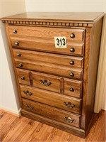 (5) Drawer Chest Matches 312