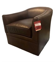 CONTEMPORARY BROWN LEATHER CLUB CHAIR