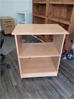 ROLLING CABINET 24" X 16" X 30.5"
