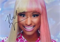Autograph COA Nicki Minaj Photo