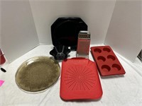 Silicone Muffin Pans And Bake Ware