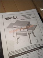 Nexgrill 30" 3-Burner Propane Flat Top Grill