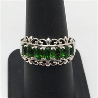 Sterling Silver Ring W Green Stones