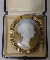 1850's gold cameo portrait pin
