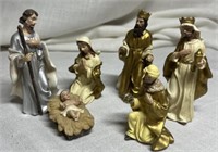 Nativity Set Resin Brown & Gold