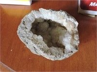Small Crystal Quartz Geode 5"D