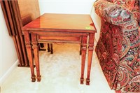 Wooden End Table with Smaller Nesting Table