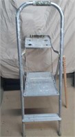 Folding Step Ladder