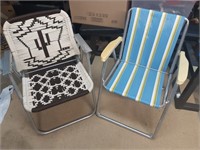 2 Lawn Folding Chairs