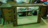Dresser & mirror, Nine dovetailed drawers