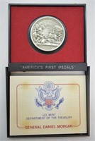 BICENTENNIAL MEDAL